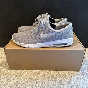 Men’s Nike SB Stefan Janoski sneakers Size 8.5